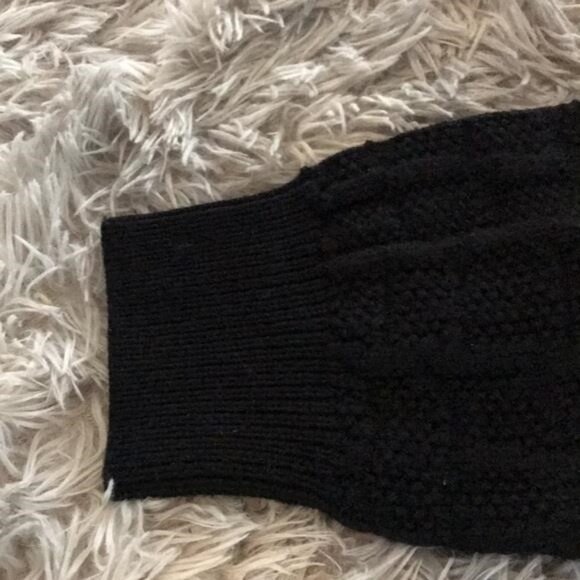 New Authentic Versace Crocodile Jacquard Wool Crew – Black size 50 - Picture 5 of 15